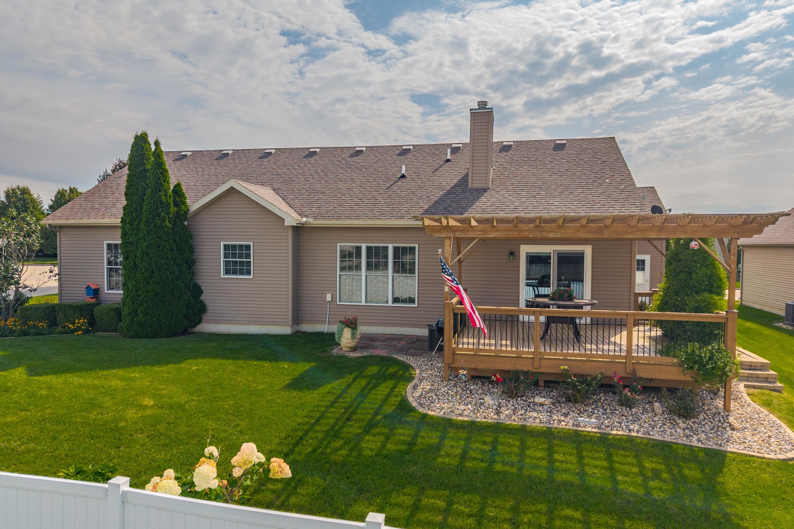 2030 Escalade Road Property Photo 46