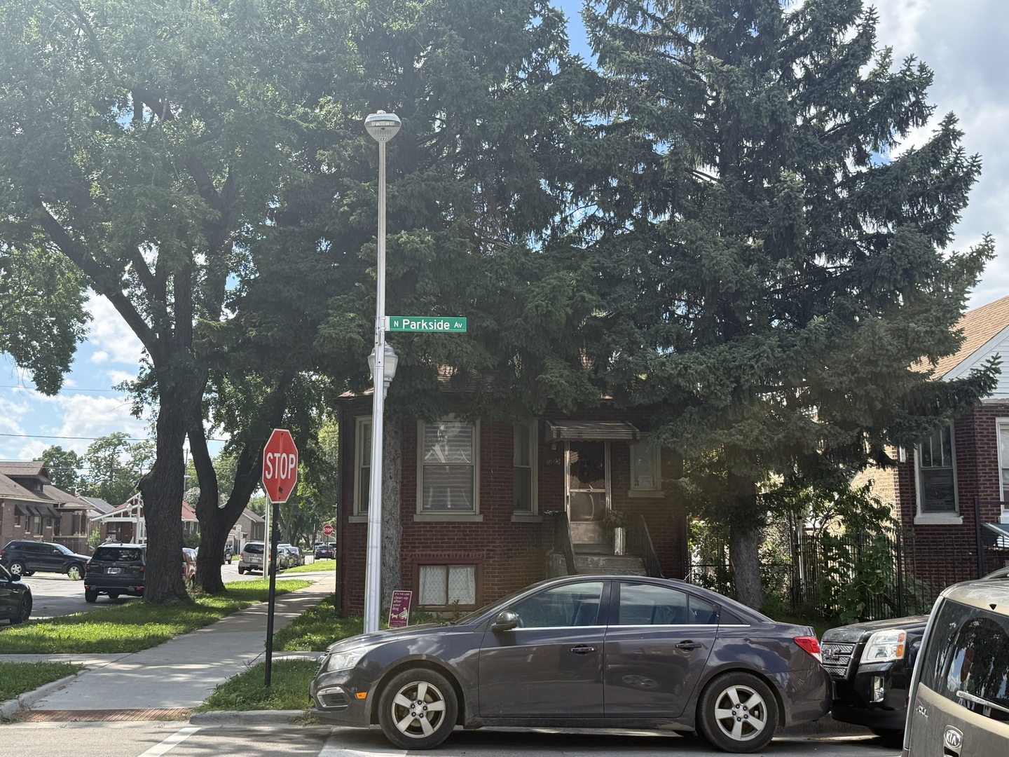 1700 N Parkside Avenue Property Photo 1