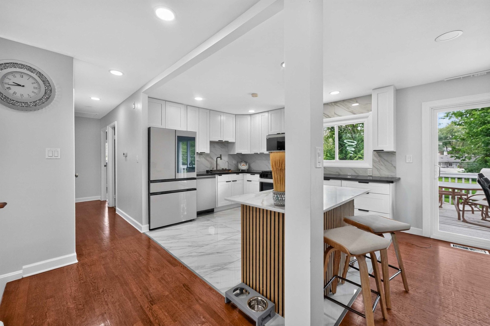 535 Edgemont Lane Property Photo 10