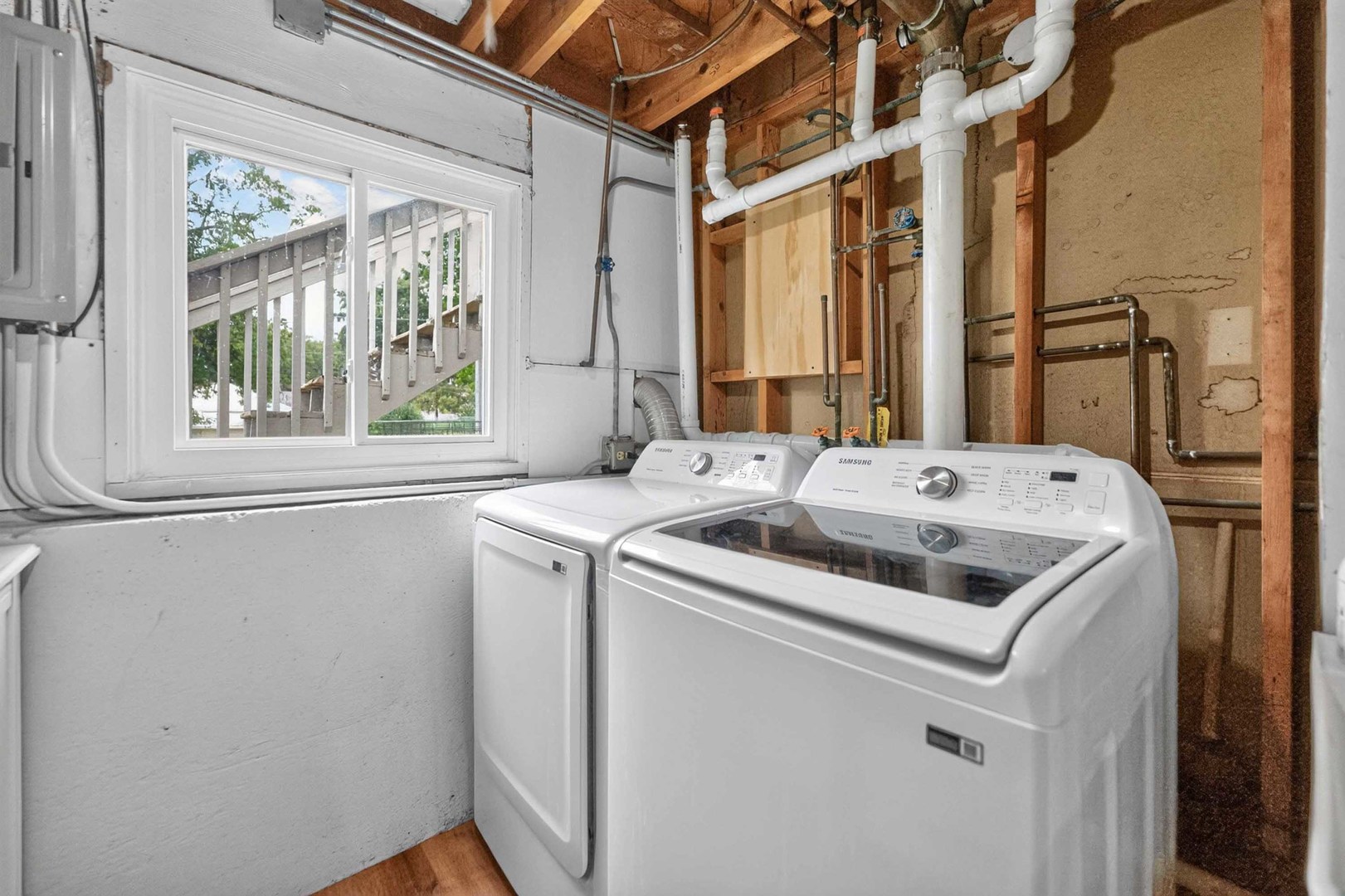 535 Edgemont Lane Property Photo 37