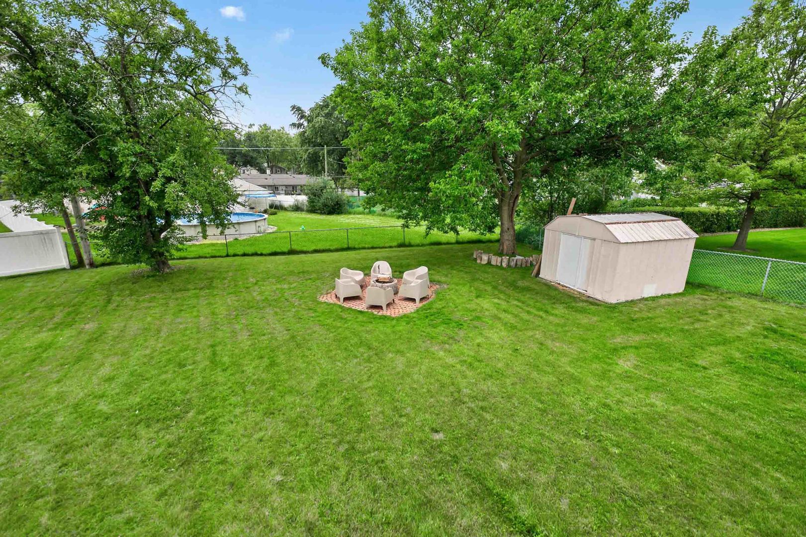 535 Edgemont Lane Property Photo 41