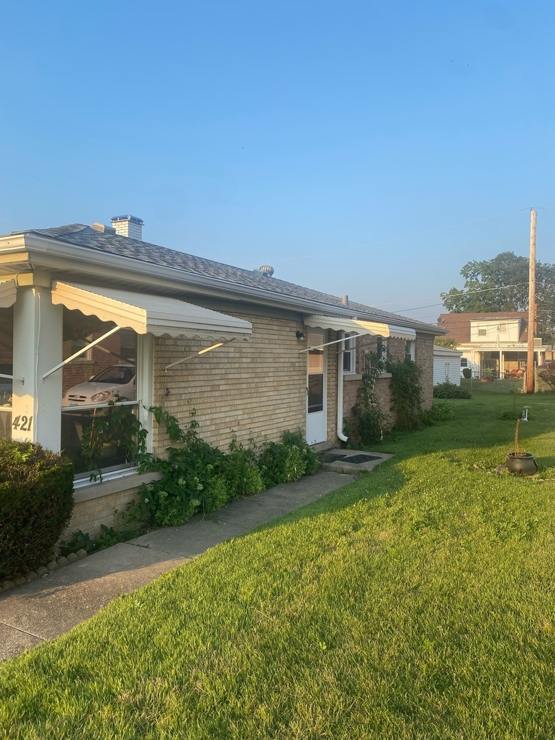 421 Hyde Park Avenue Property Photo 2