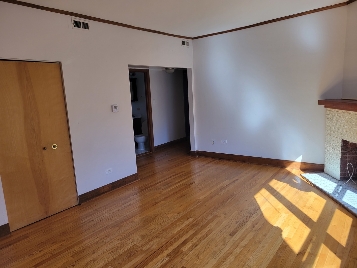 6104 S Dorchester Avenue 2n Property Photo 3