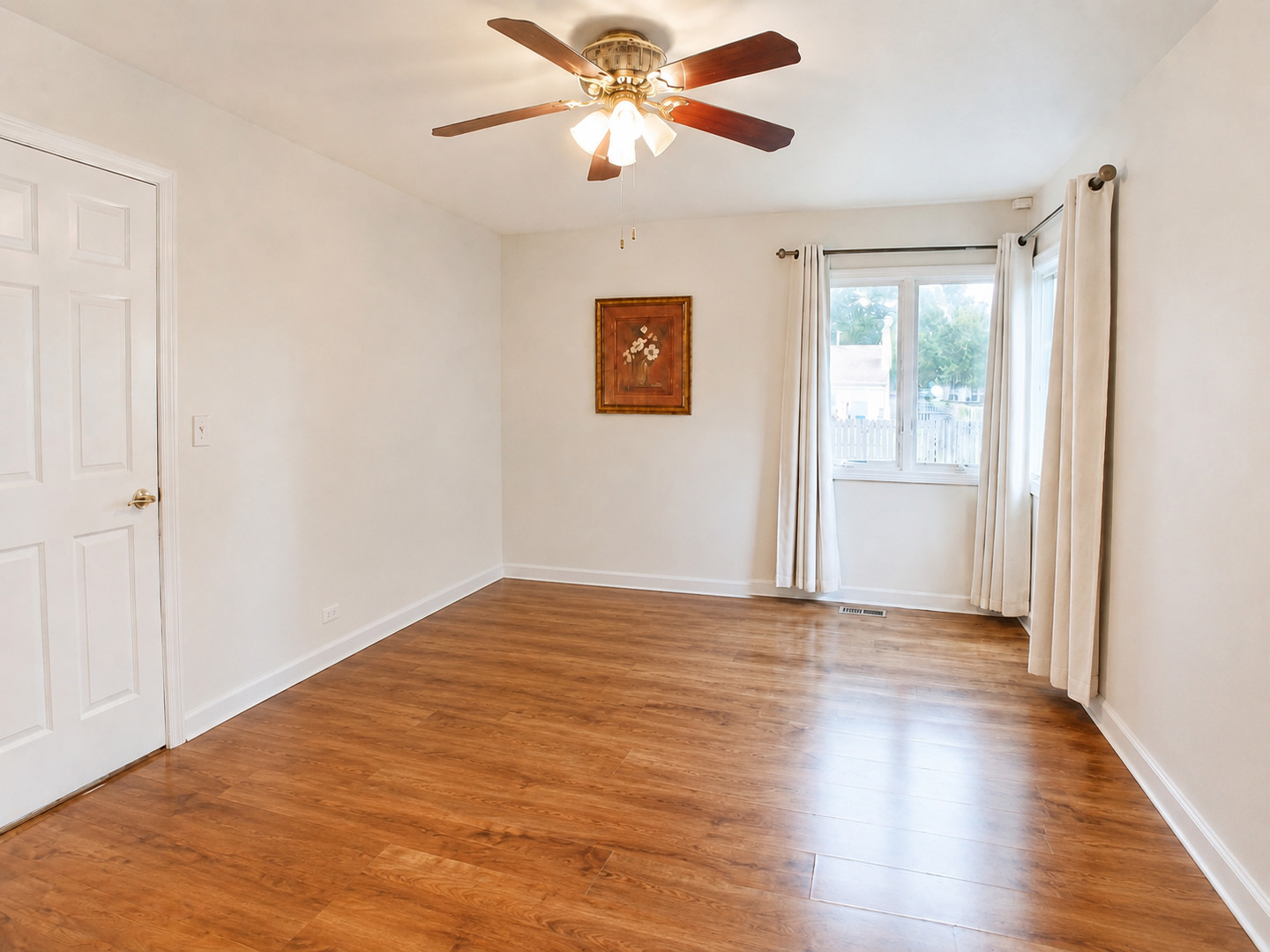 1010 Fox Run Lane Property Photo 13