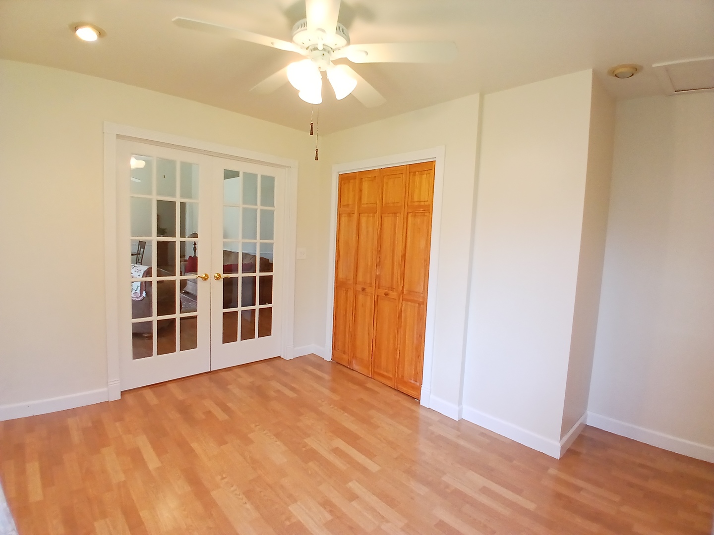 1010 Fox Run Lane Property Photo 27