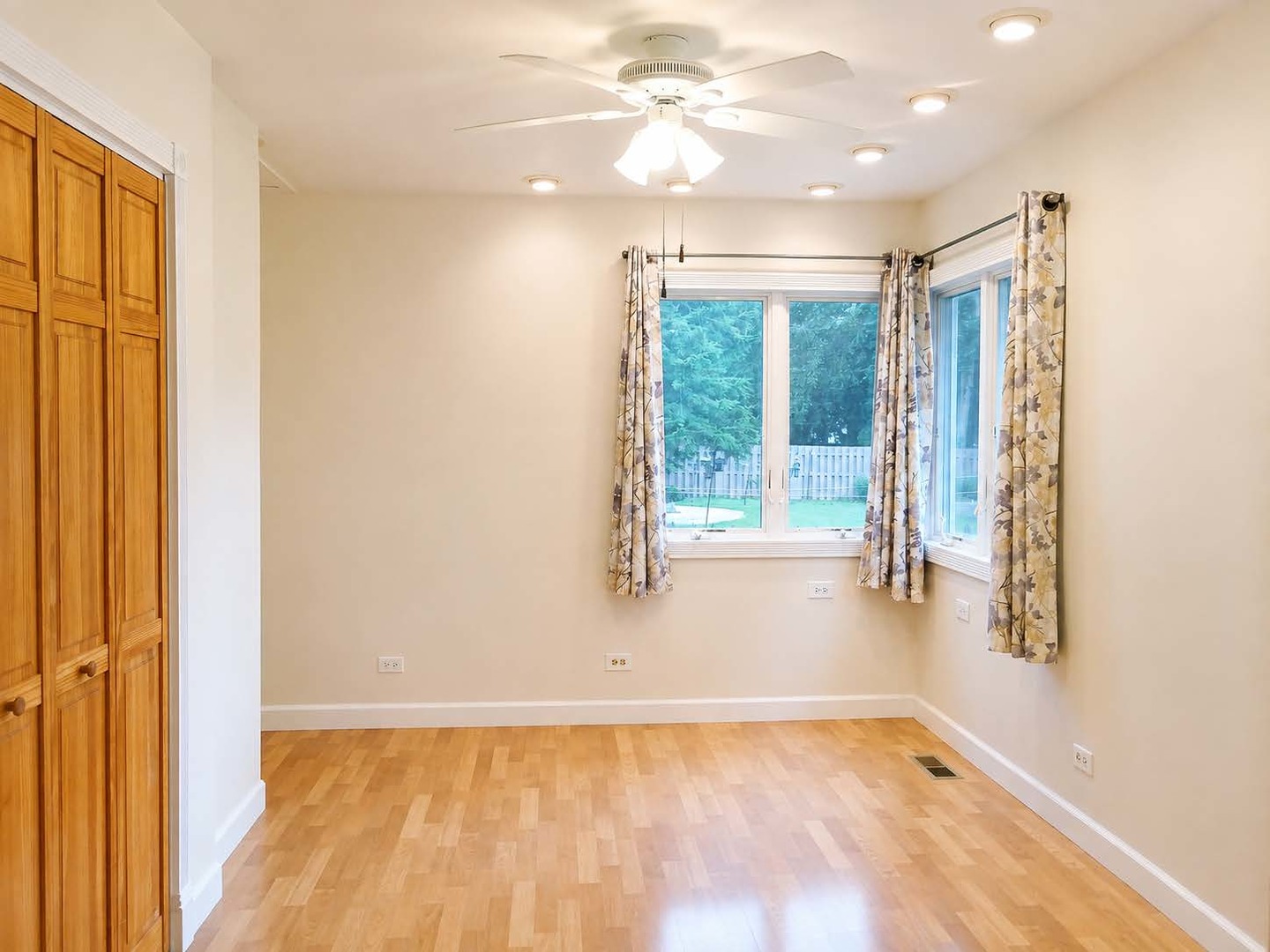 1010 Fox Run Lane Property Photo 28
