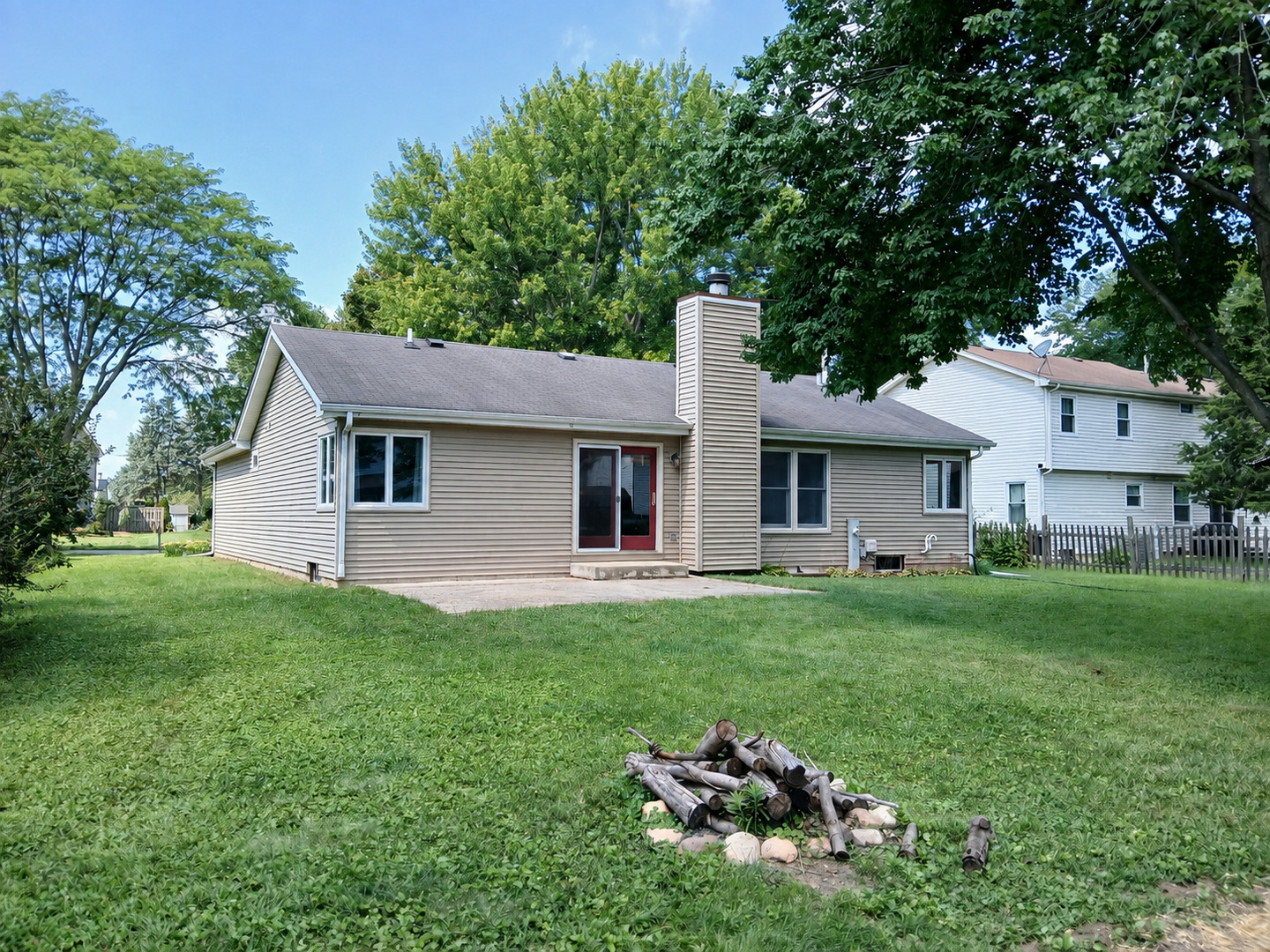 1010 Fox Run Lane Property Photo 33