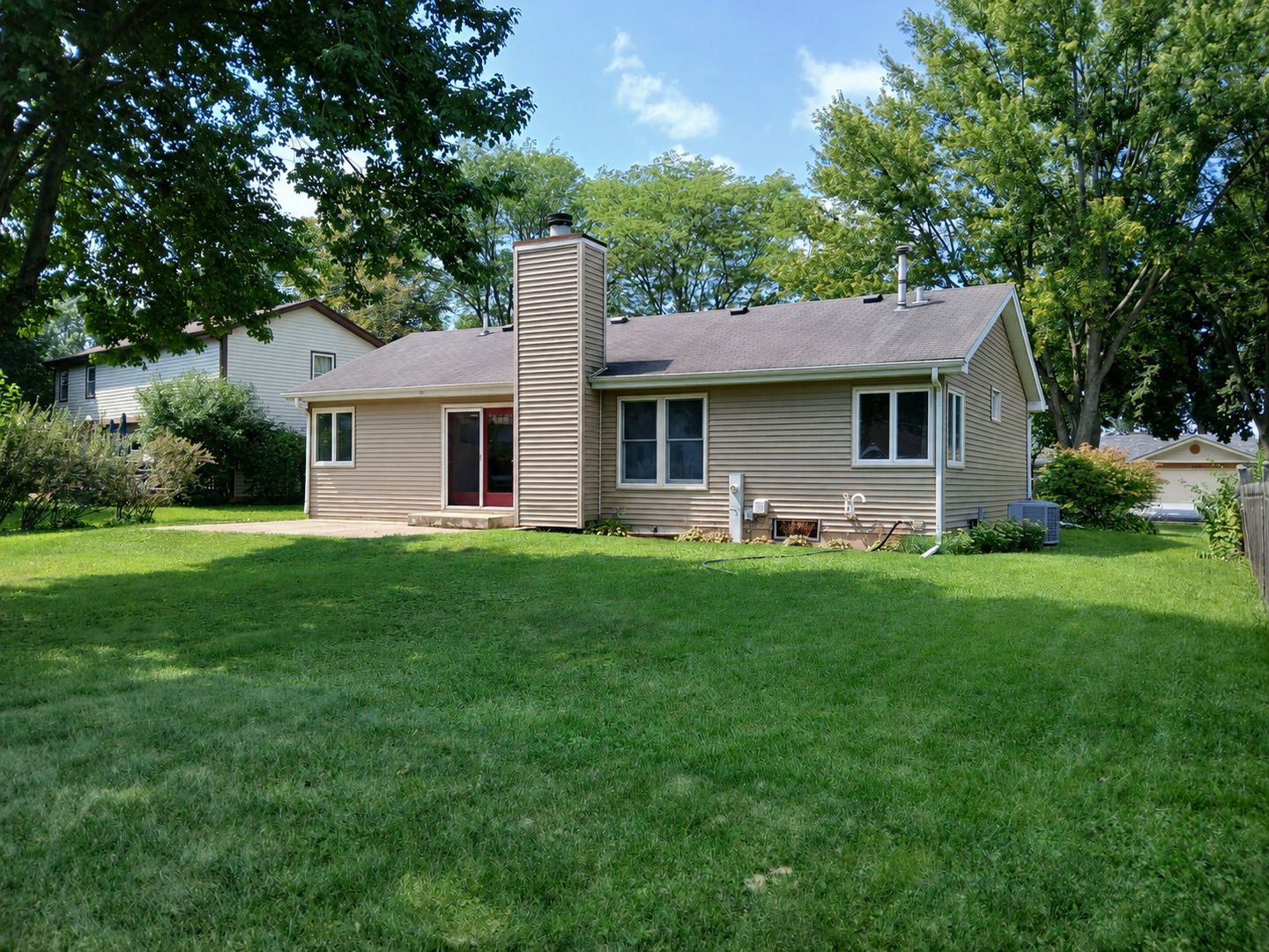 1010 Fox Run Lane Property Photo 34