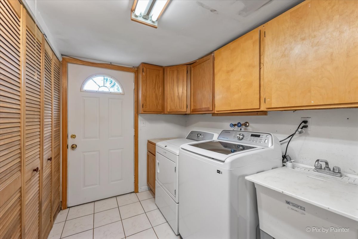 1814 W Catalpa Lane Property Photo 25