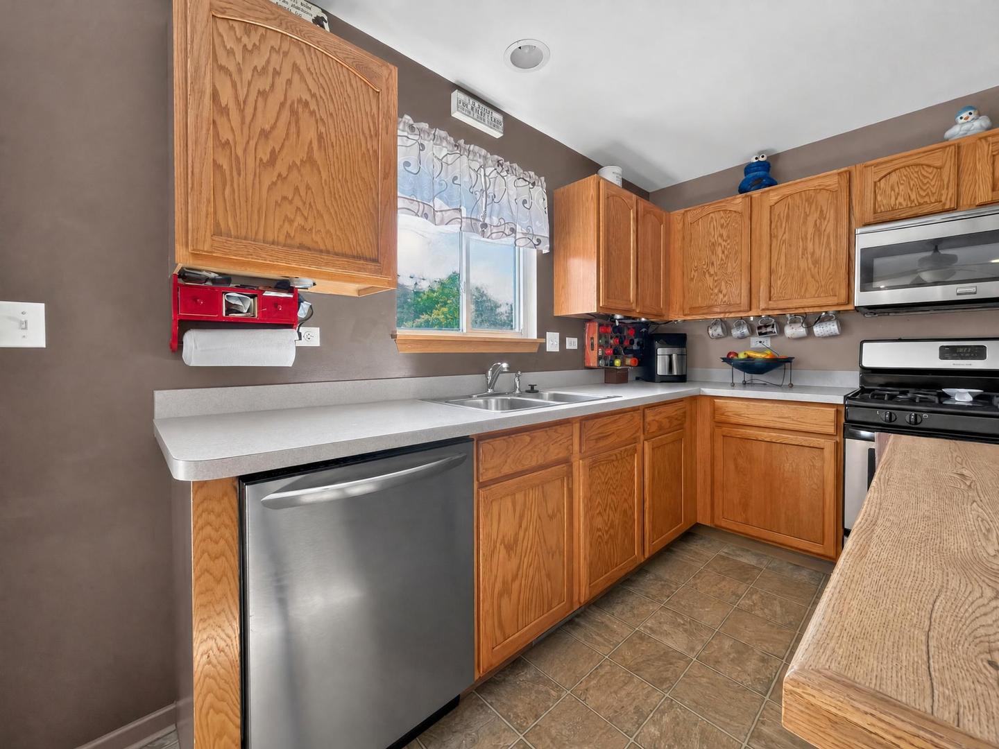 909 Walnut Drive Property Photo 13