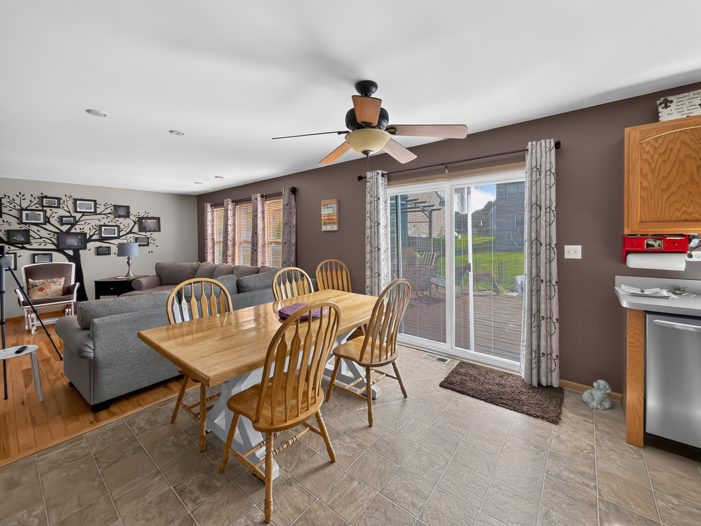 909 Walnut Drive Property Photo 17