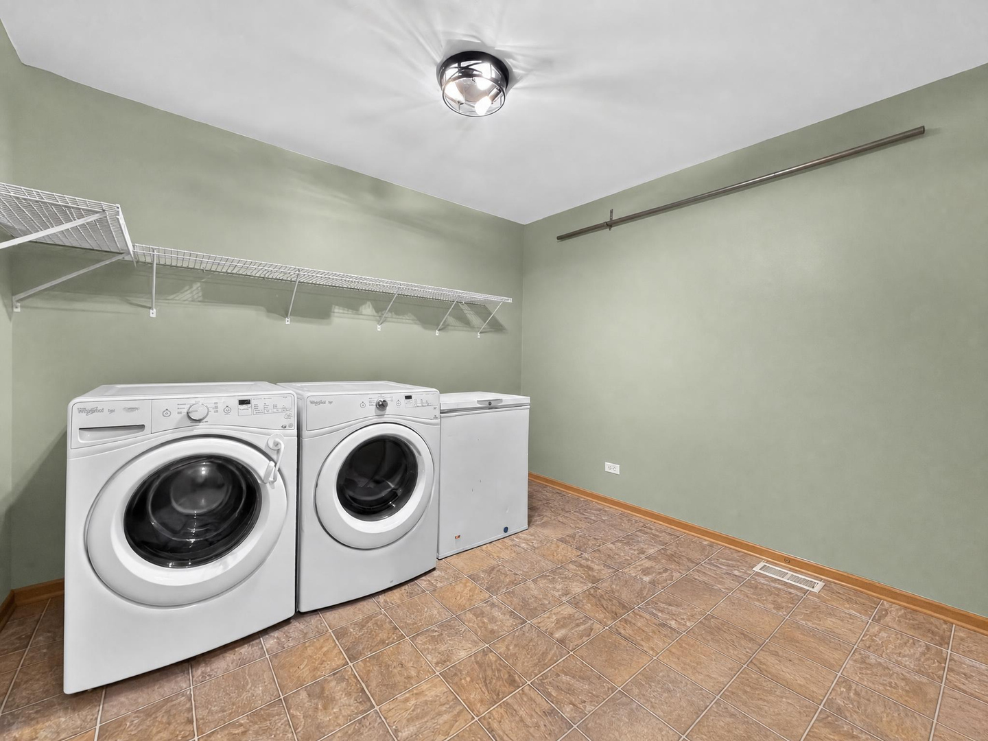 909 Walnut Drive Property Photo 19