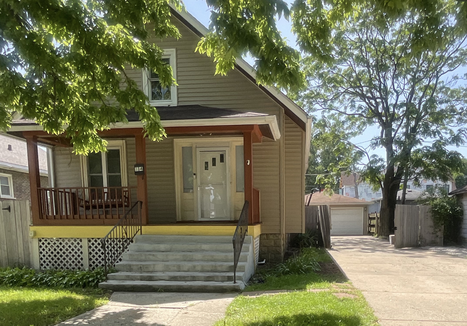 314 E Lincoln Avenue Property Photo 1