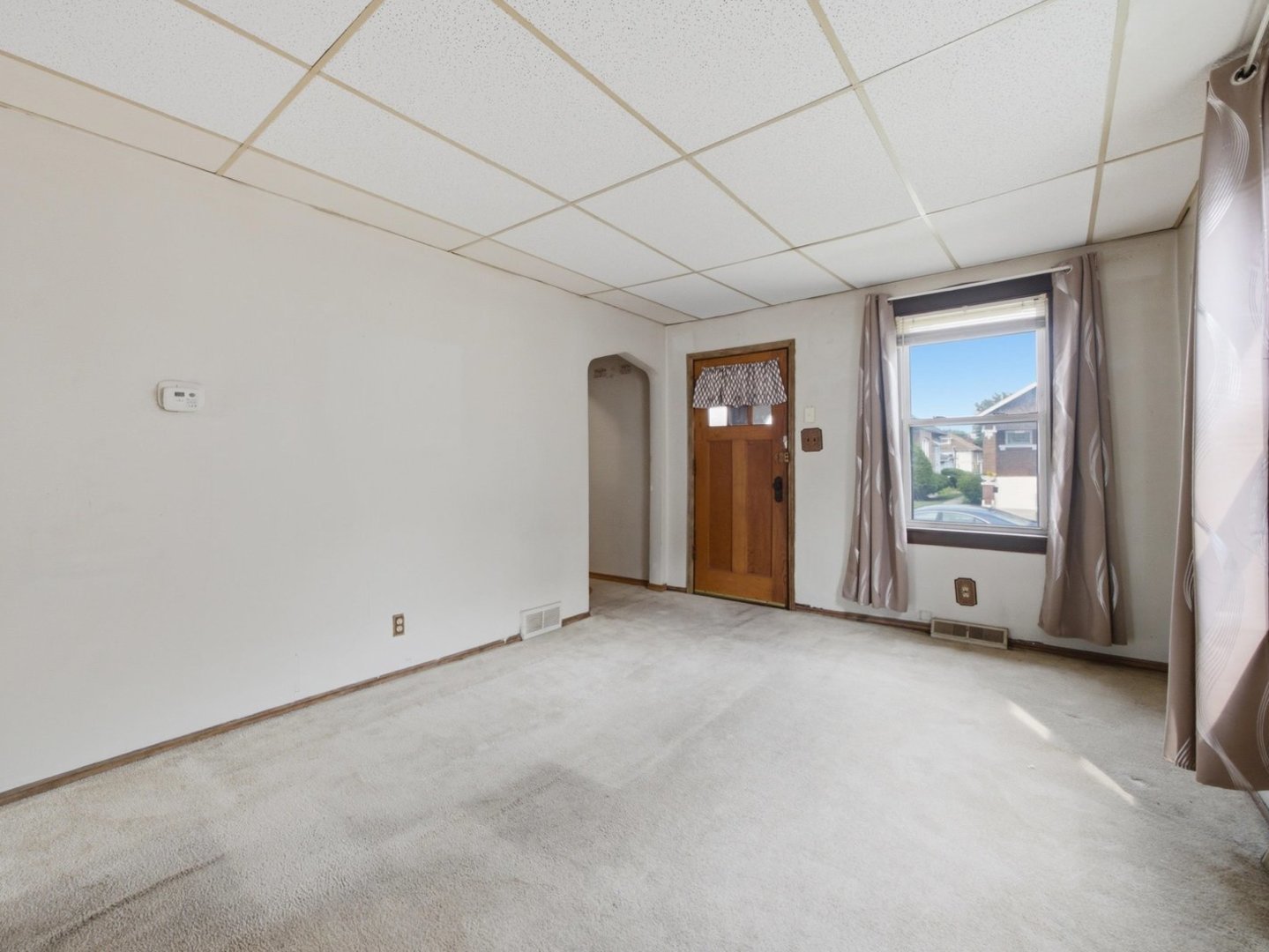 2636 Kenilworth Avenue Property Photo 12