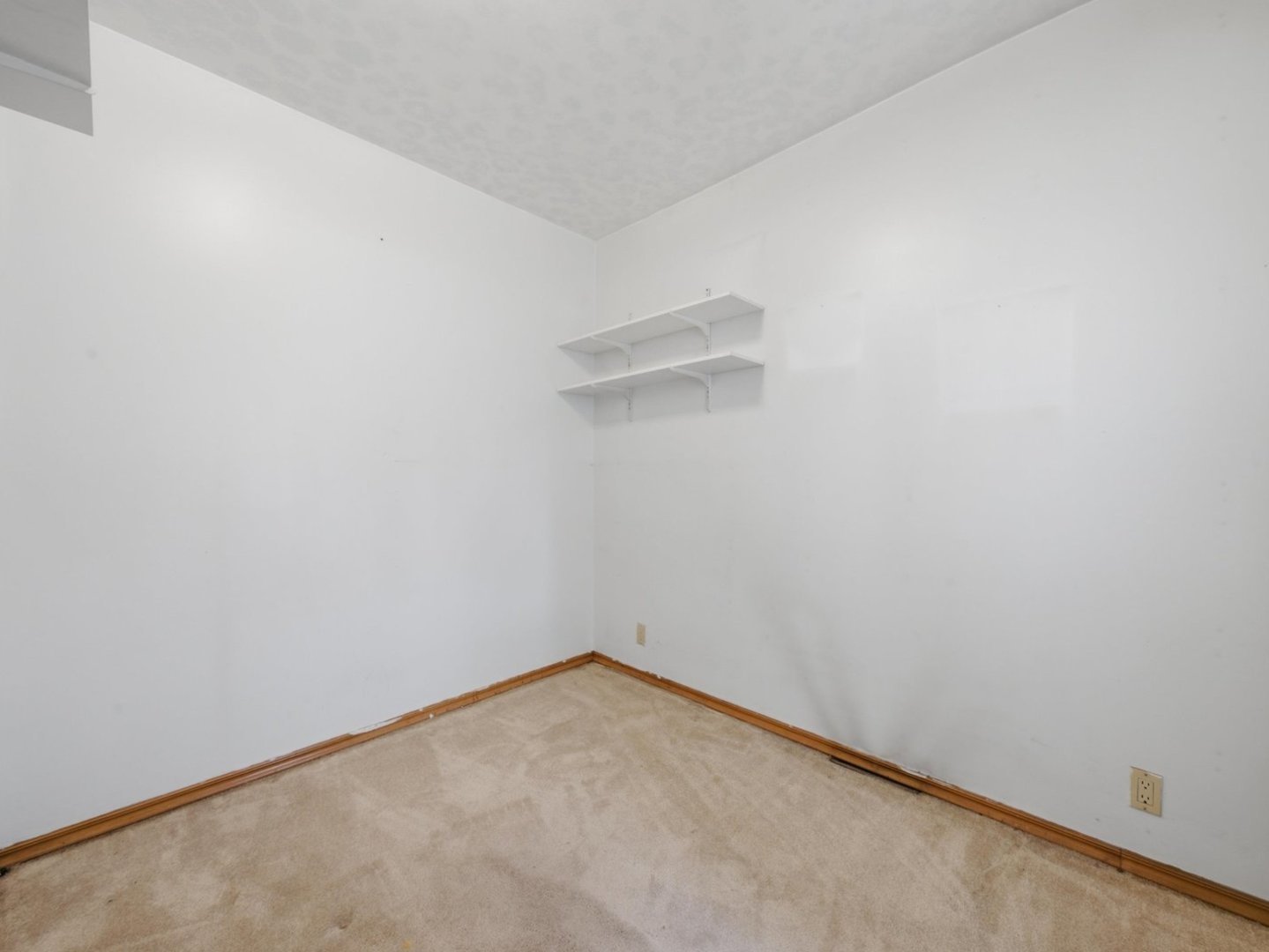 2636 Kenilworth Avenue Property Photo 23