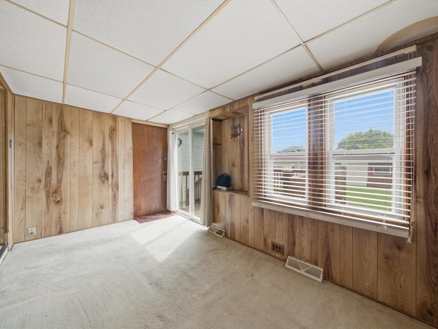 2636 Kenilworth Avenue Property Photo 24