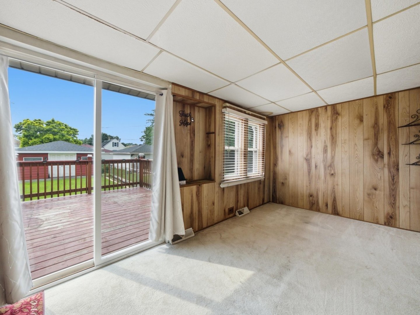 2636 Kenilworth Avenue Property Photo 26