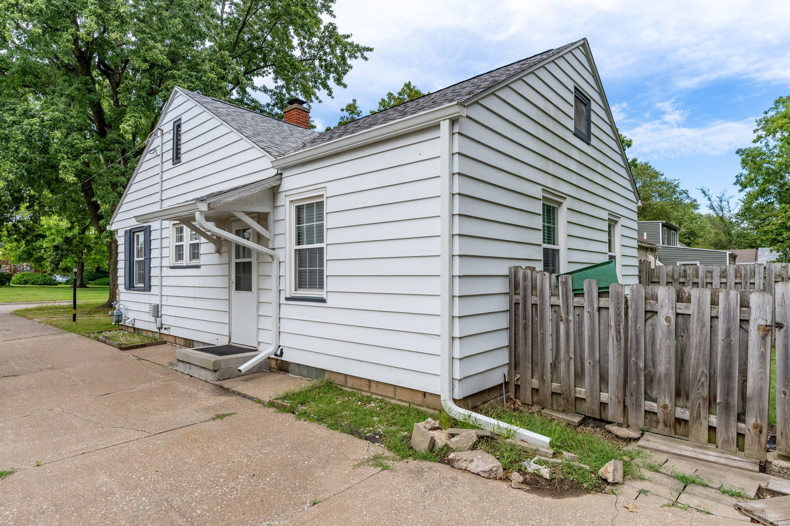 938 53rd Street Property Photo 17