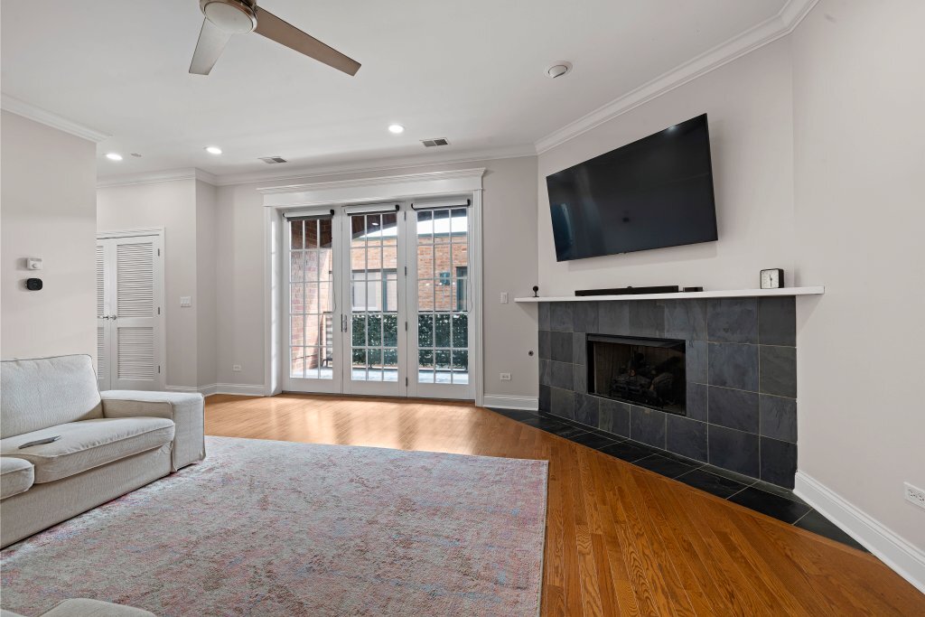 2811 N Bell Avenue 408 Property Photo 5