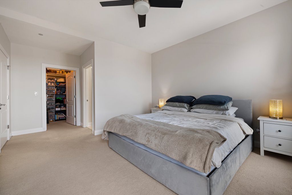 2811 N Bell Avenue 408 Property Photo 20