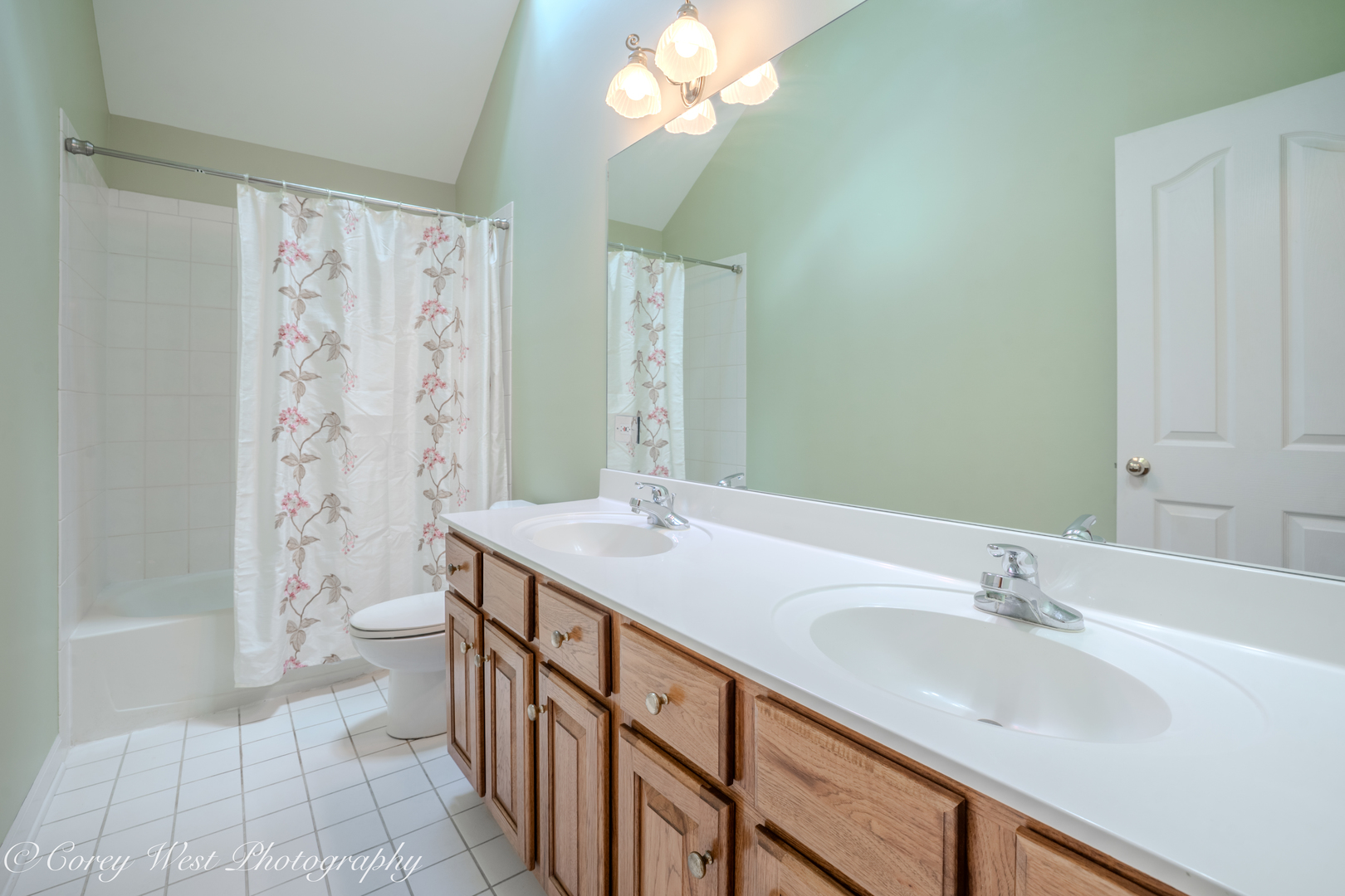 1644 Derby Drive Property Photo 25