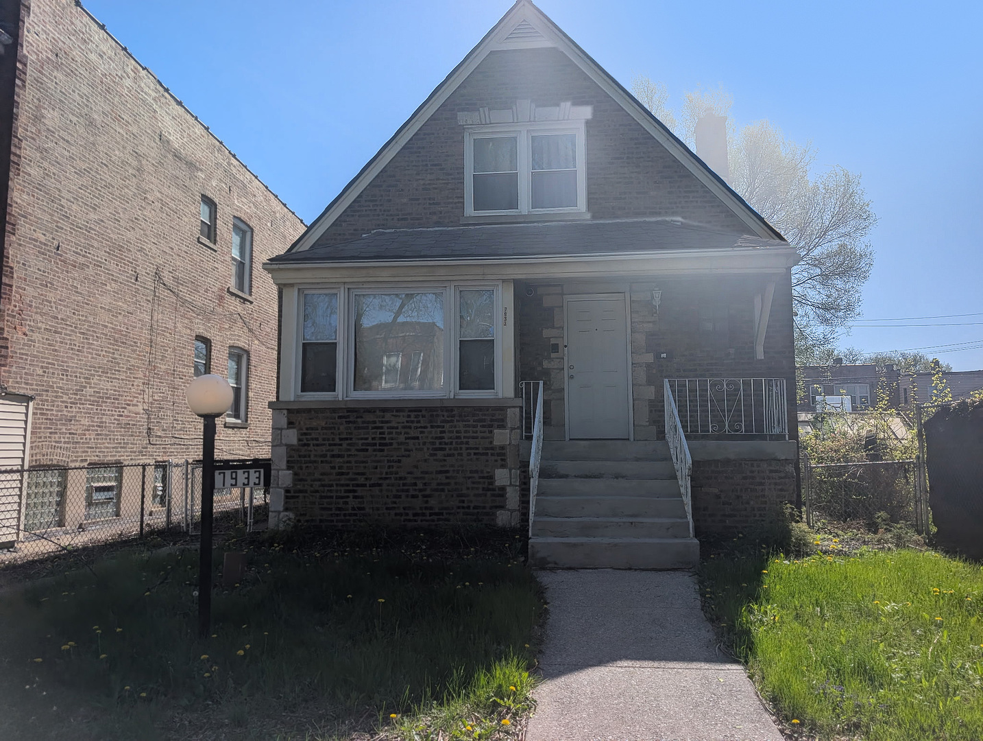 7933 S Harvard Avenue Property Photo 2