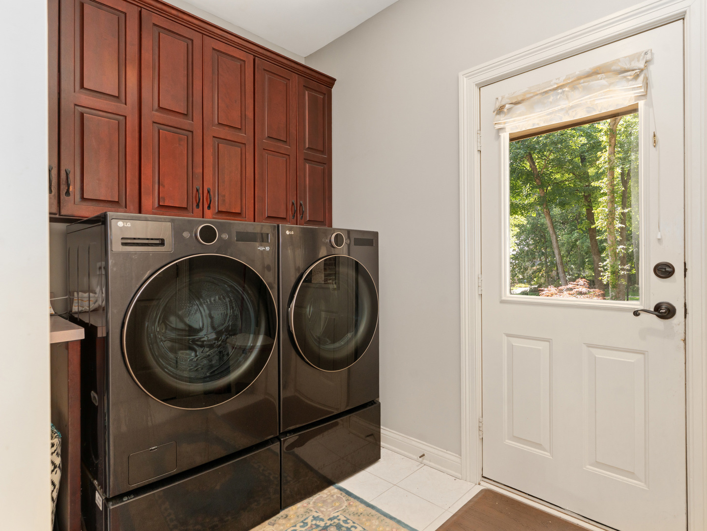 818 Fox Glen Drive Property Photo 21