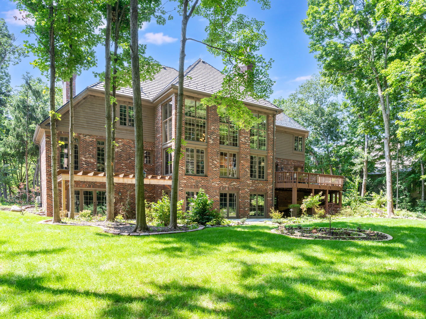 818 Fox Glen Drive Property Photo 41