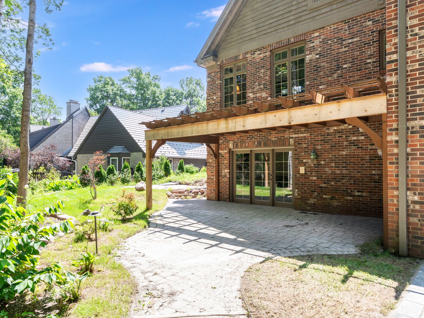 818 Fox Glen Drive Property Photo 44