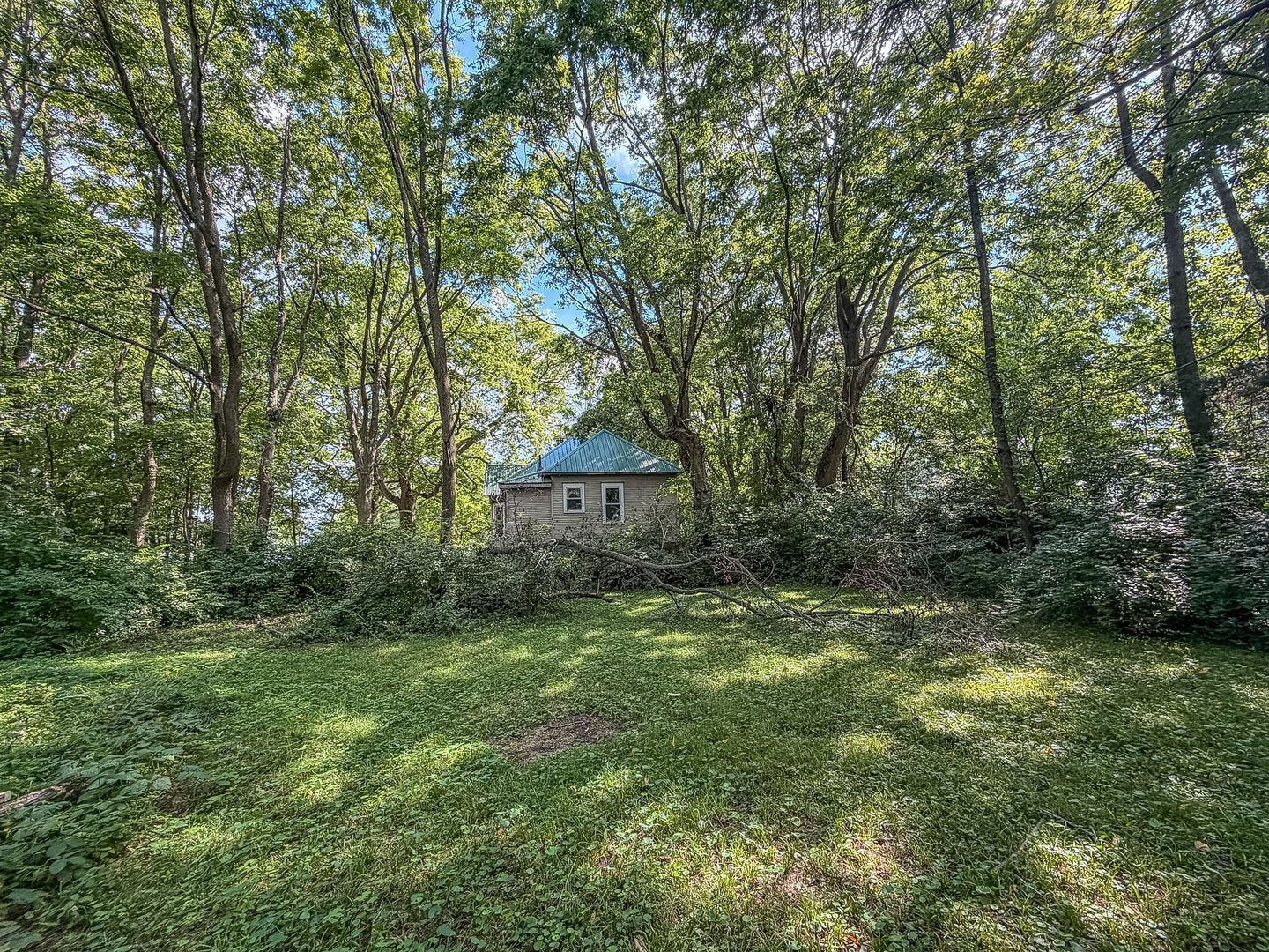 364 E Franklin Street Property Photo 29