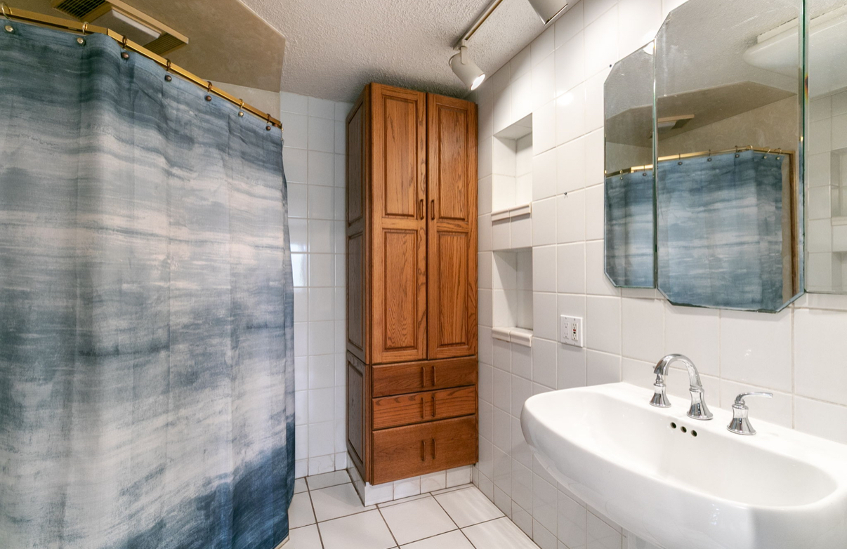 6554 W 92nd Street Property Photo 18