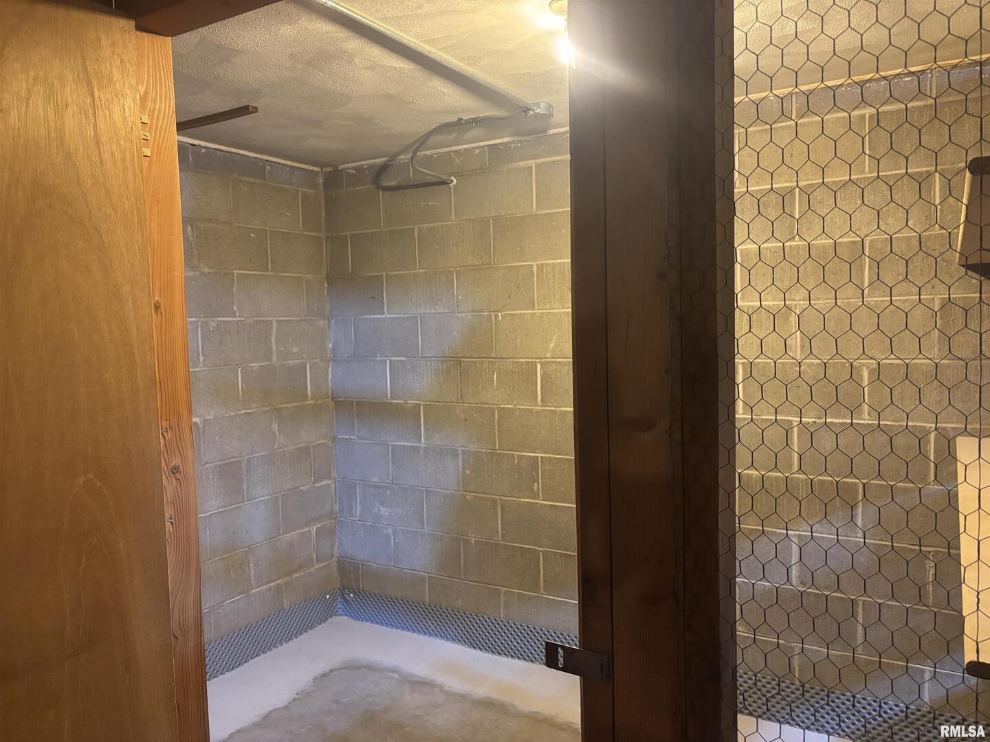 920 17th Street 28 Property Photo 26