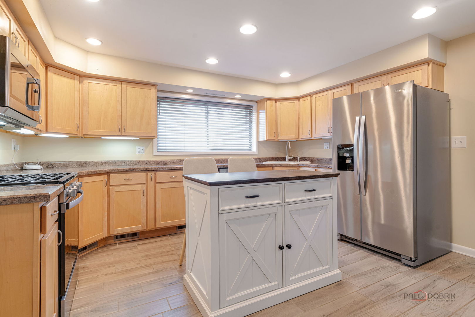 645 Marine Drive Property Photo 11