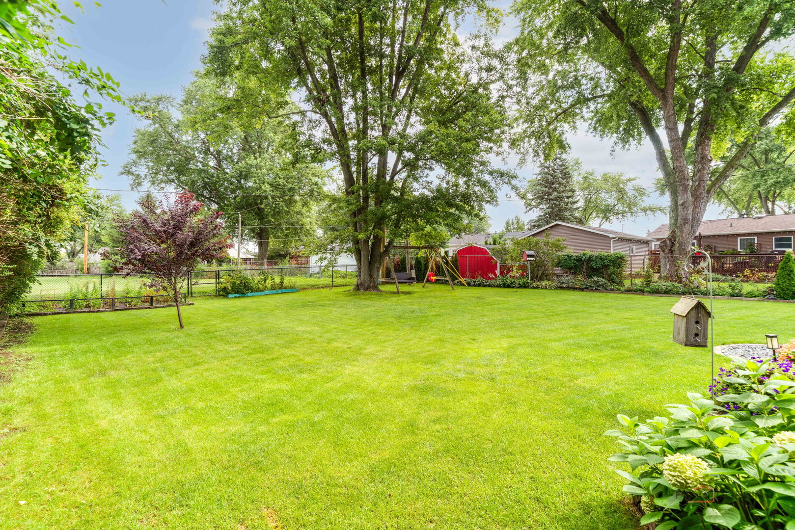 645 Marine Drive Property Photo 24