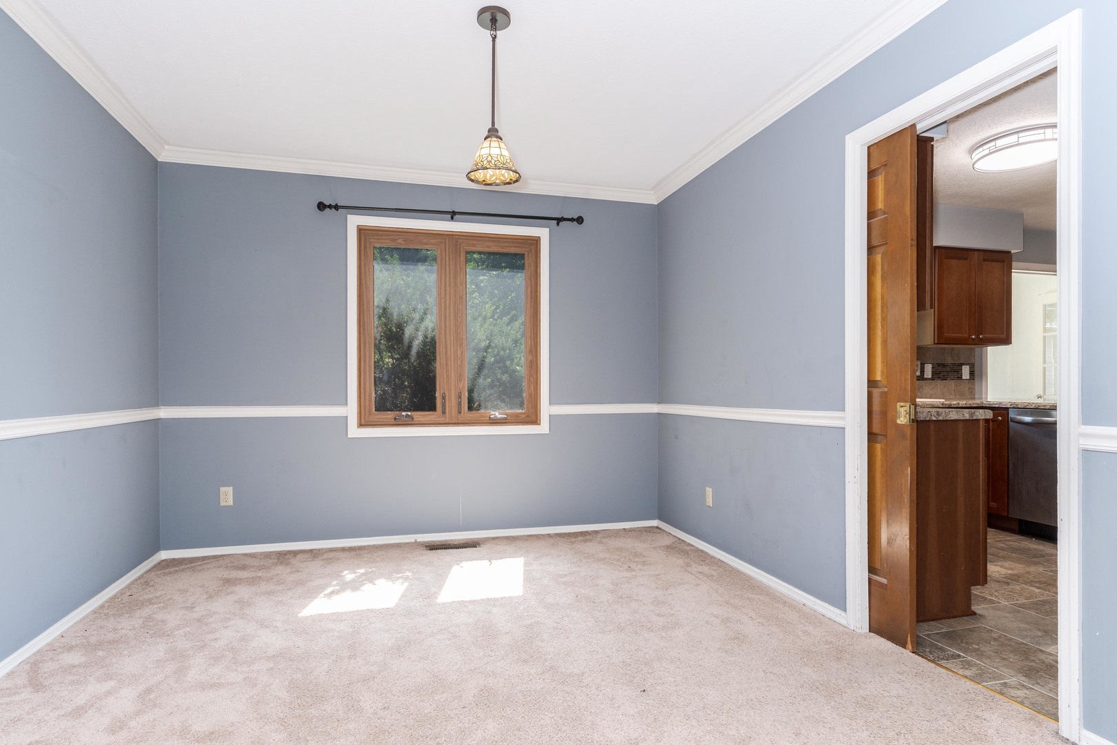 34 Chiswick Circle Property Photo 7