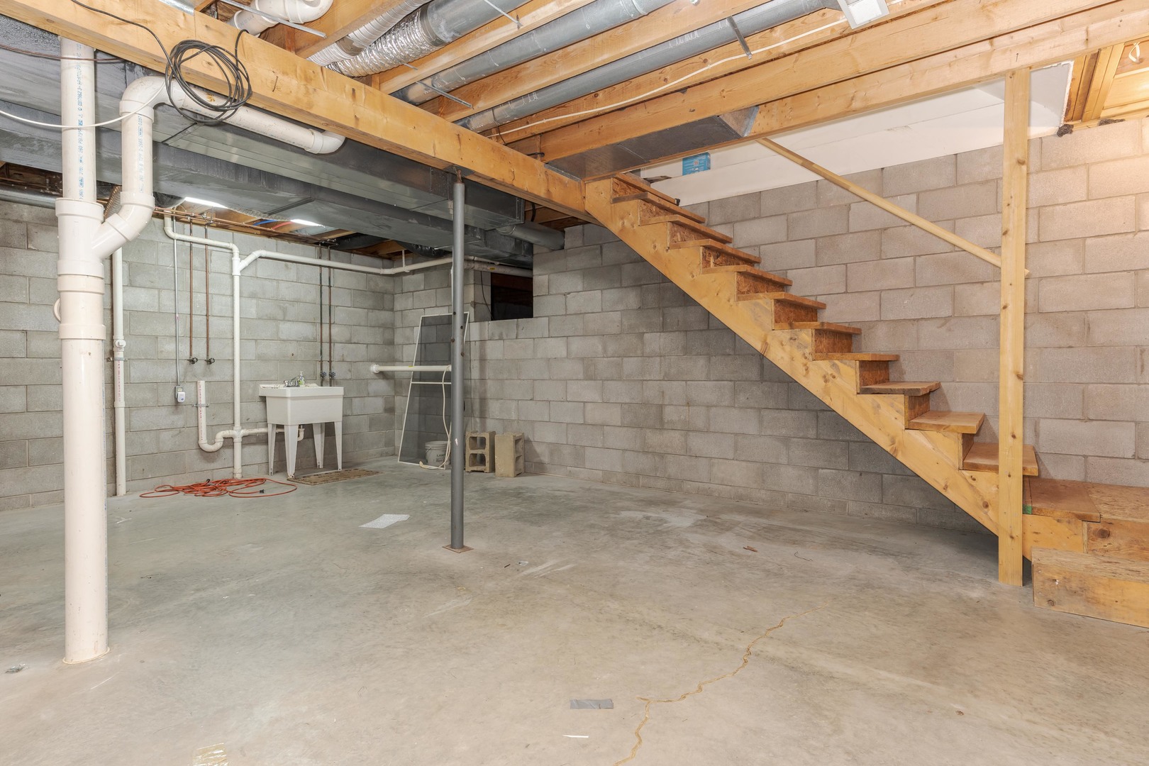 34 Chiswick Circle Property Photo 36