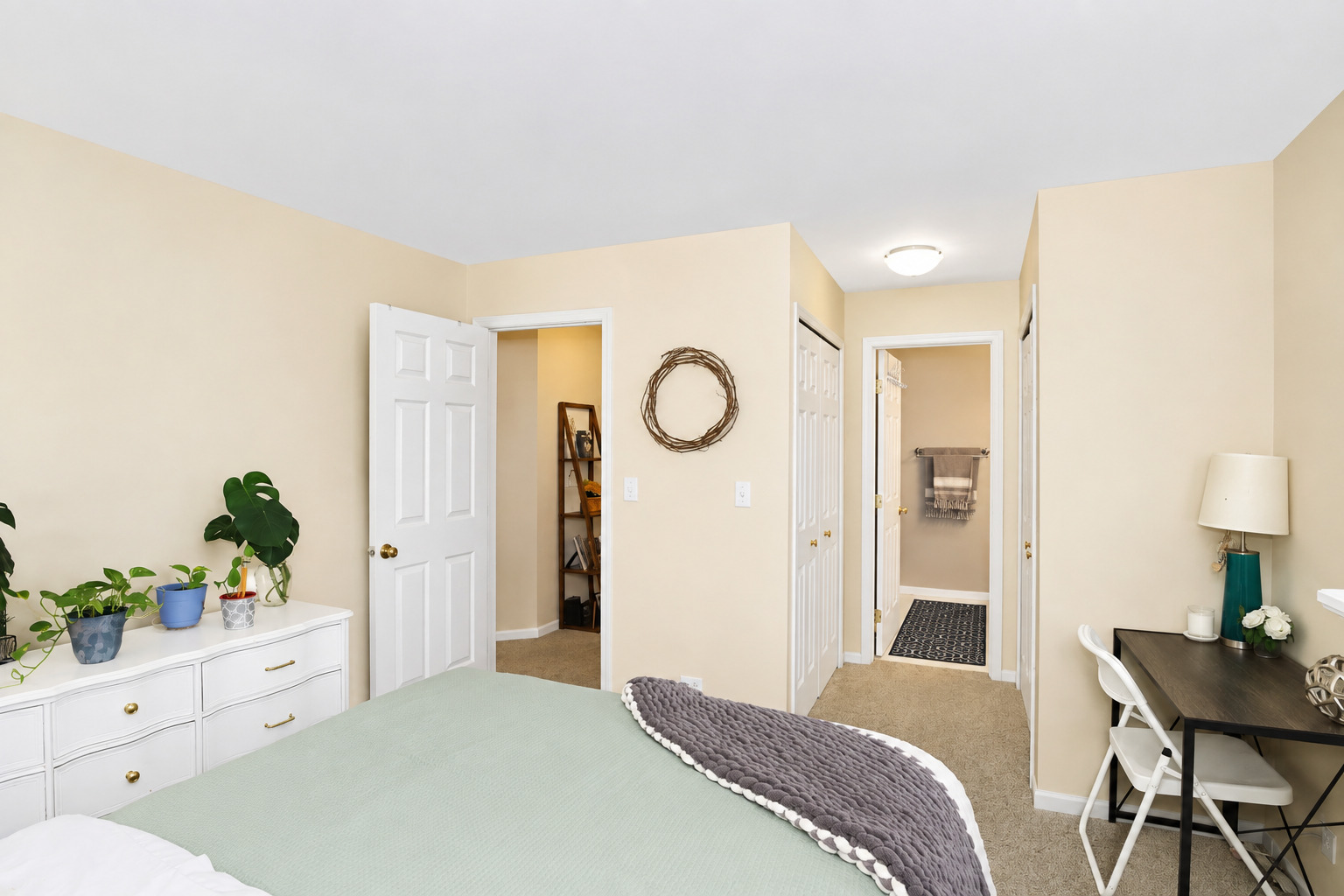 299 Ashbury Lane 1526-2 Property Photo 21