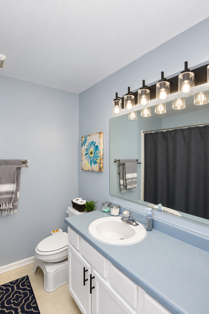 299 Ashbury Lane 1526-2 Property Photo 23