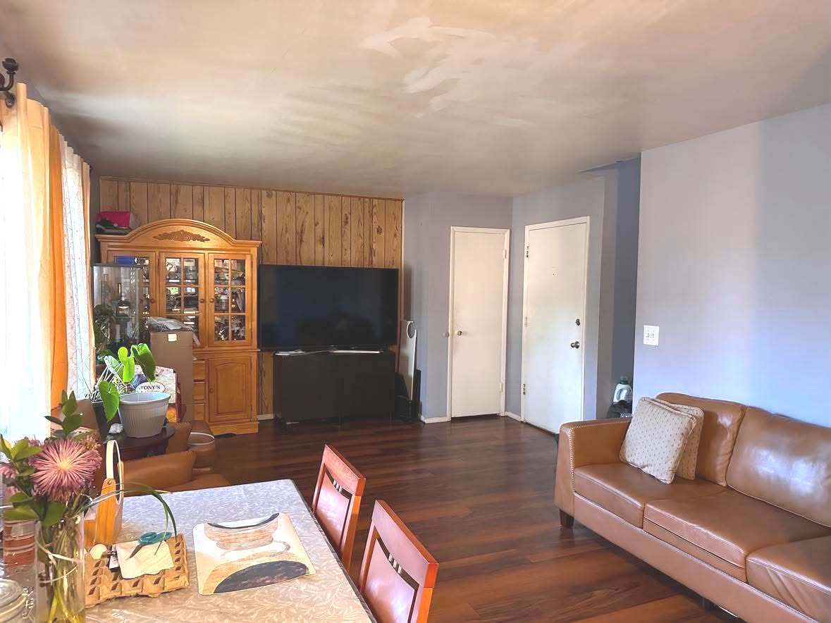 2310 Algonquin Road 6 Property Photo 4