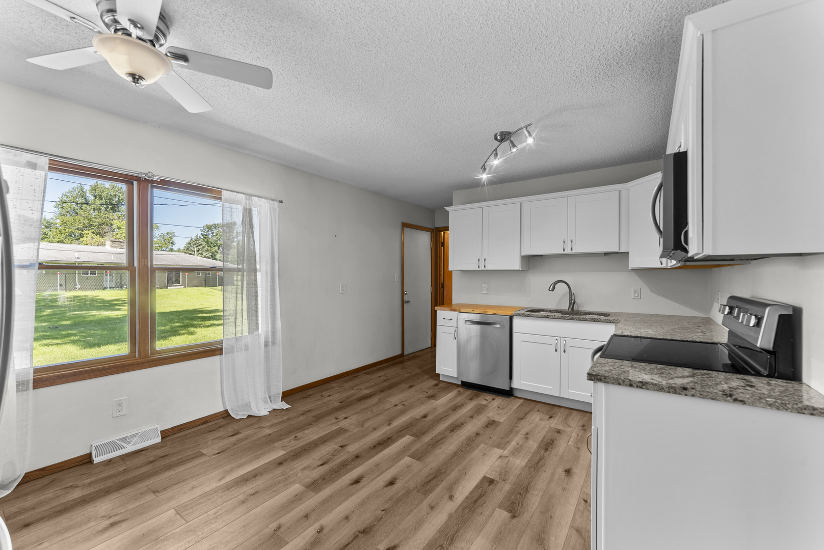 1108 Willany Drive Property Photo 7