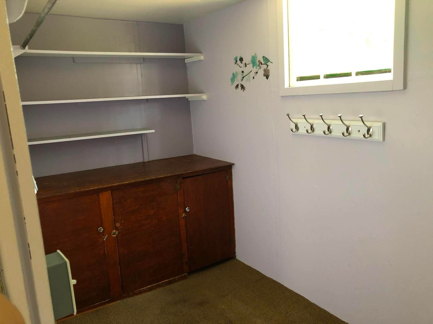 219 W 4th Street Property Photo 8