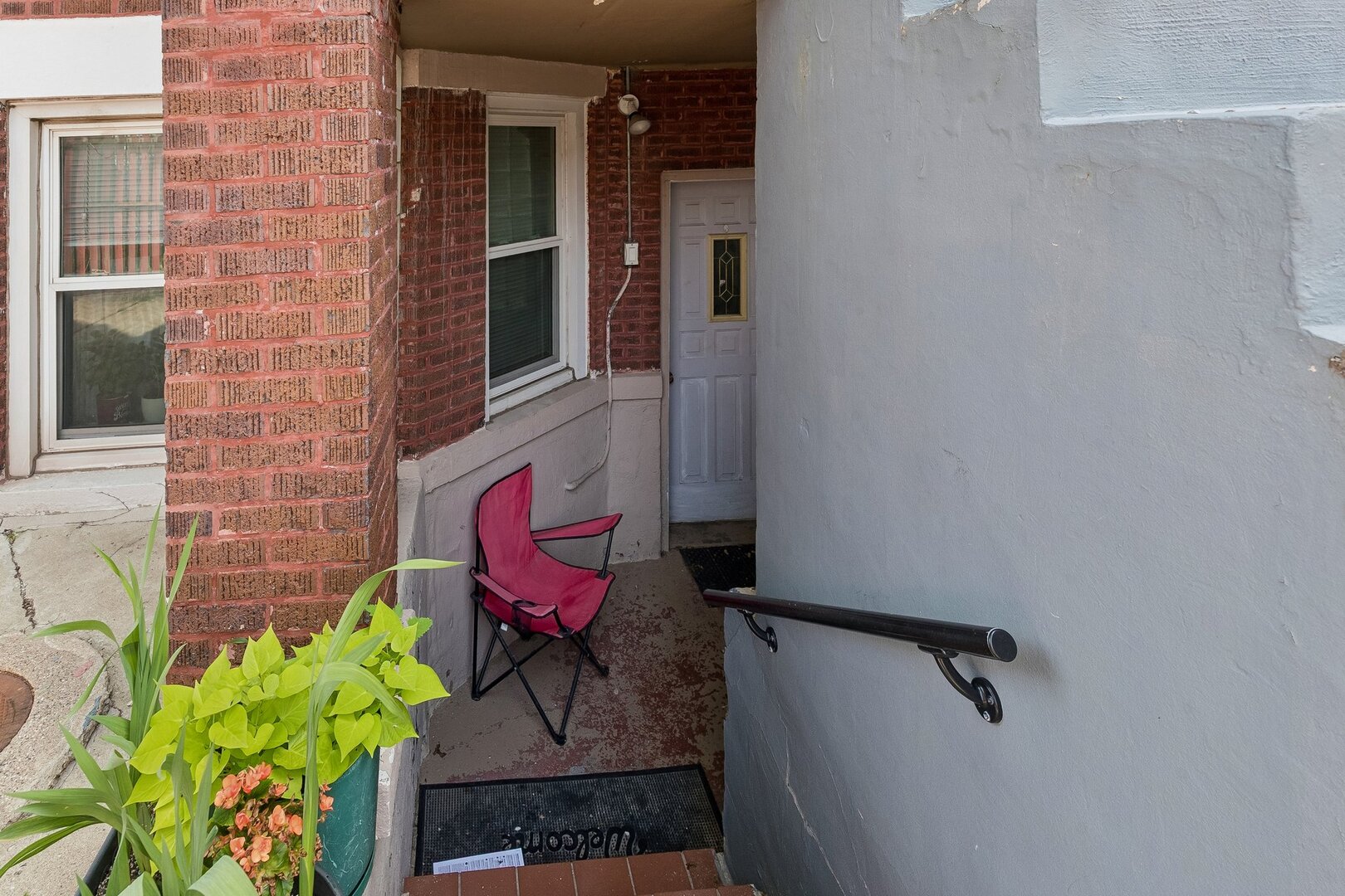 1539 N Kolin Avenue Property Photo 3