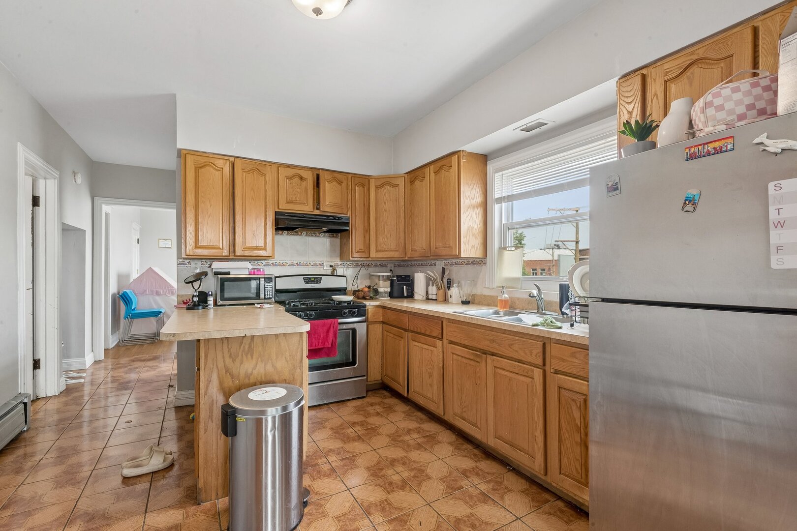 1539 N Kolin Avenue Property Photo 18