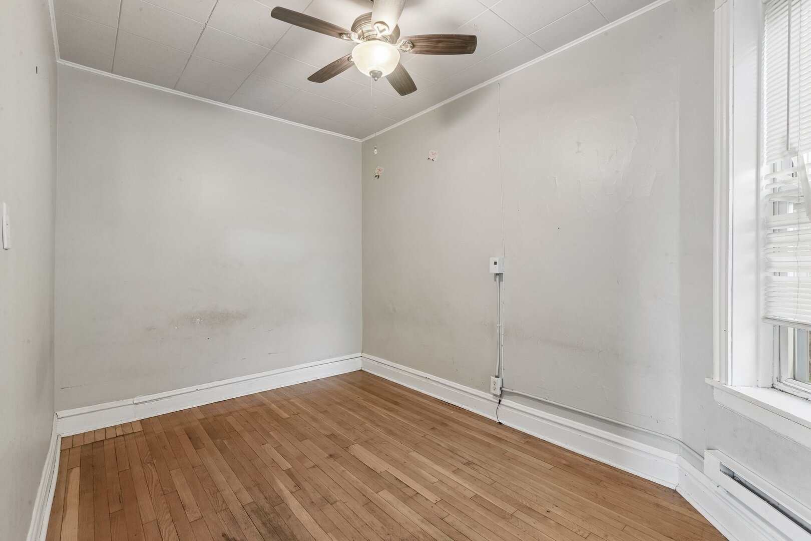 1539 N Kolin Avenue Property Photo 25