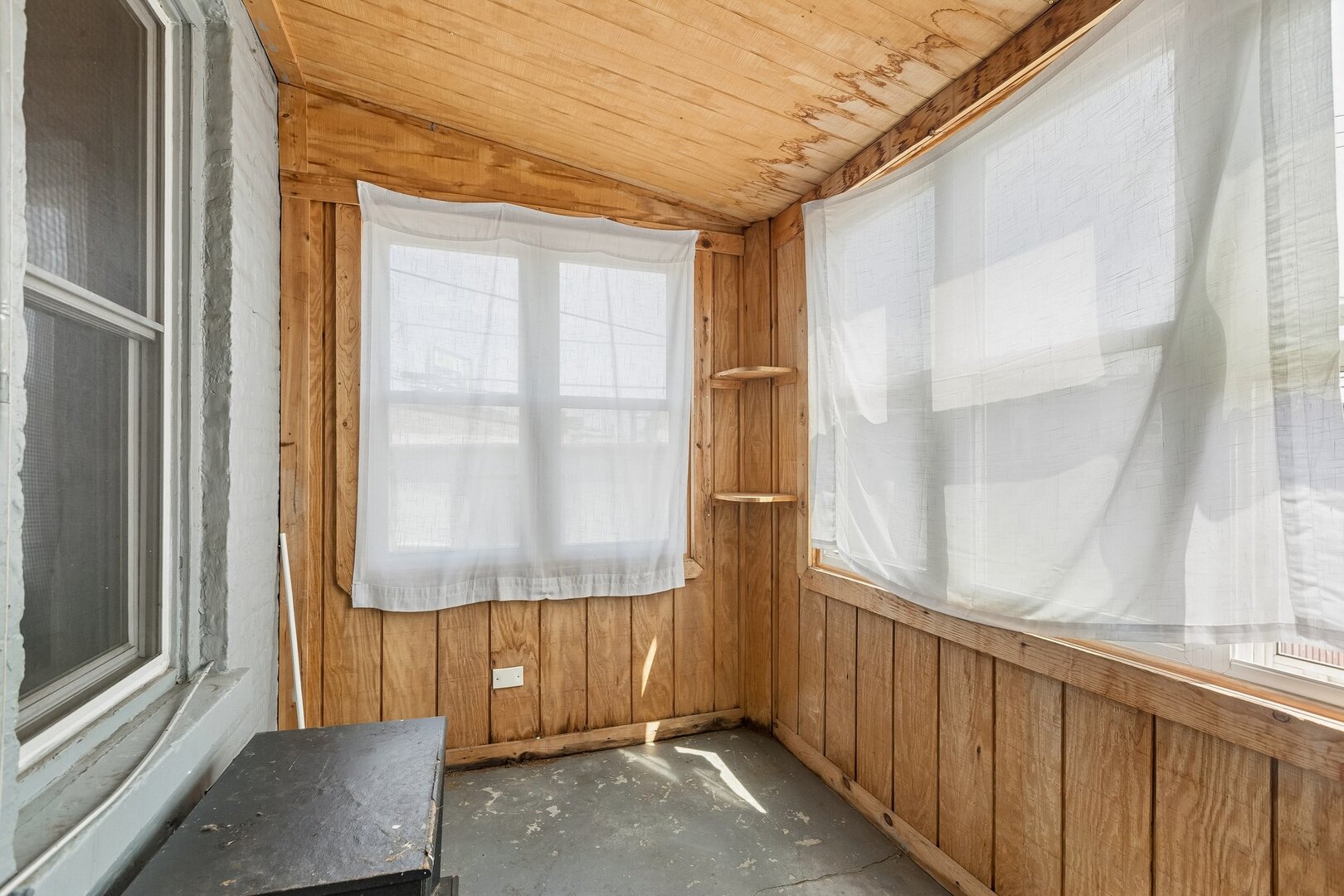 1539 N Kolin Avenue Property Photo 32