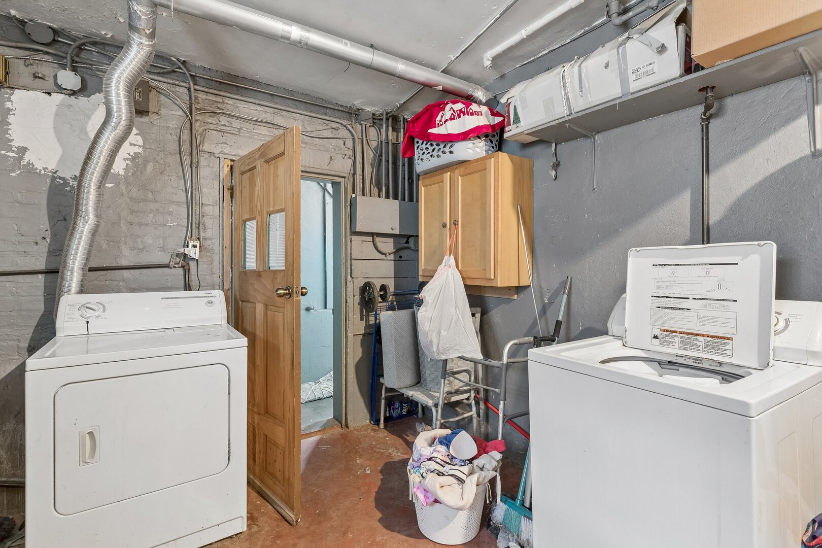 1539 N Kolin Avenue Property Photo 33