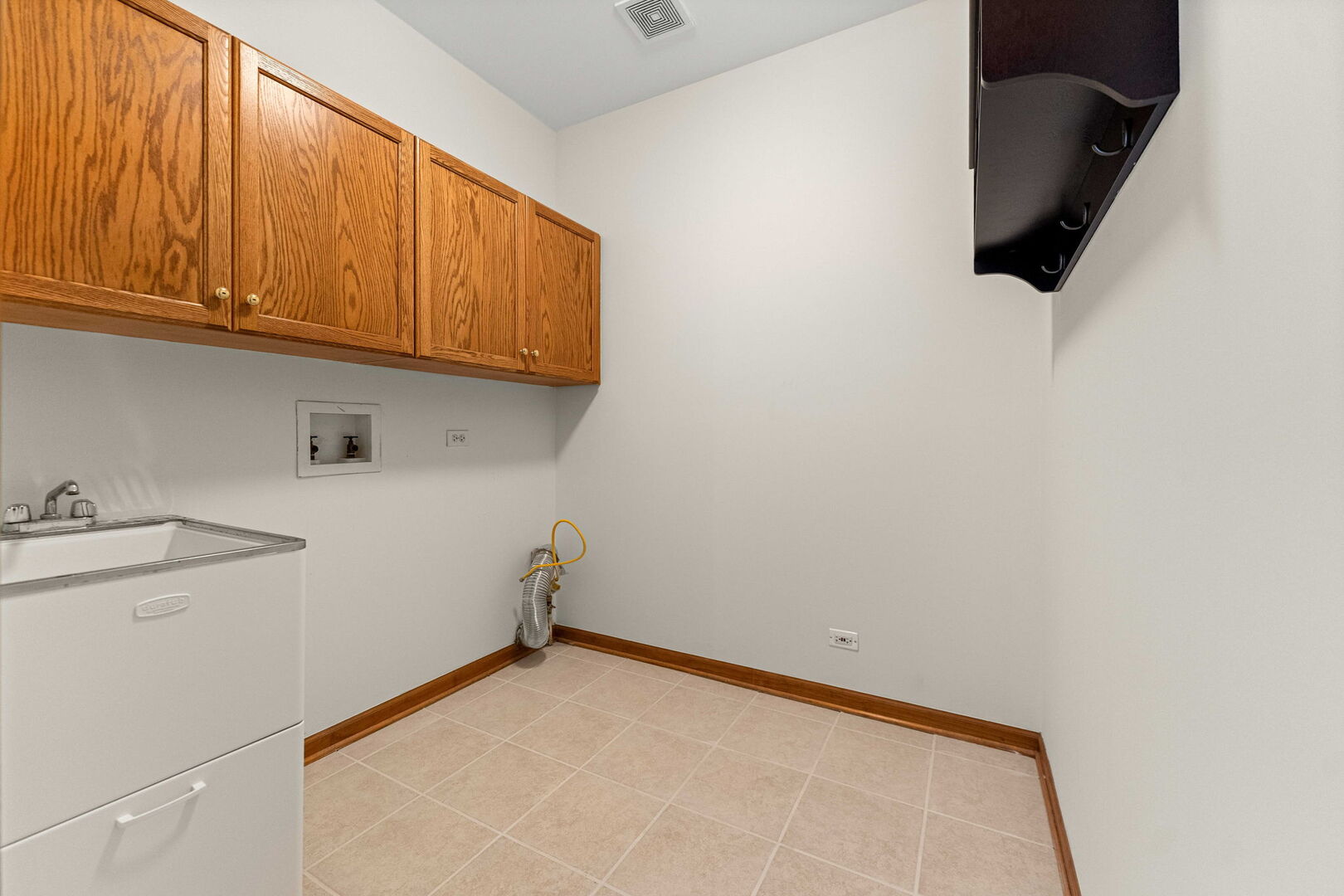 9 N Daniels Drive Property Photo 32