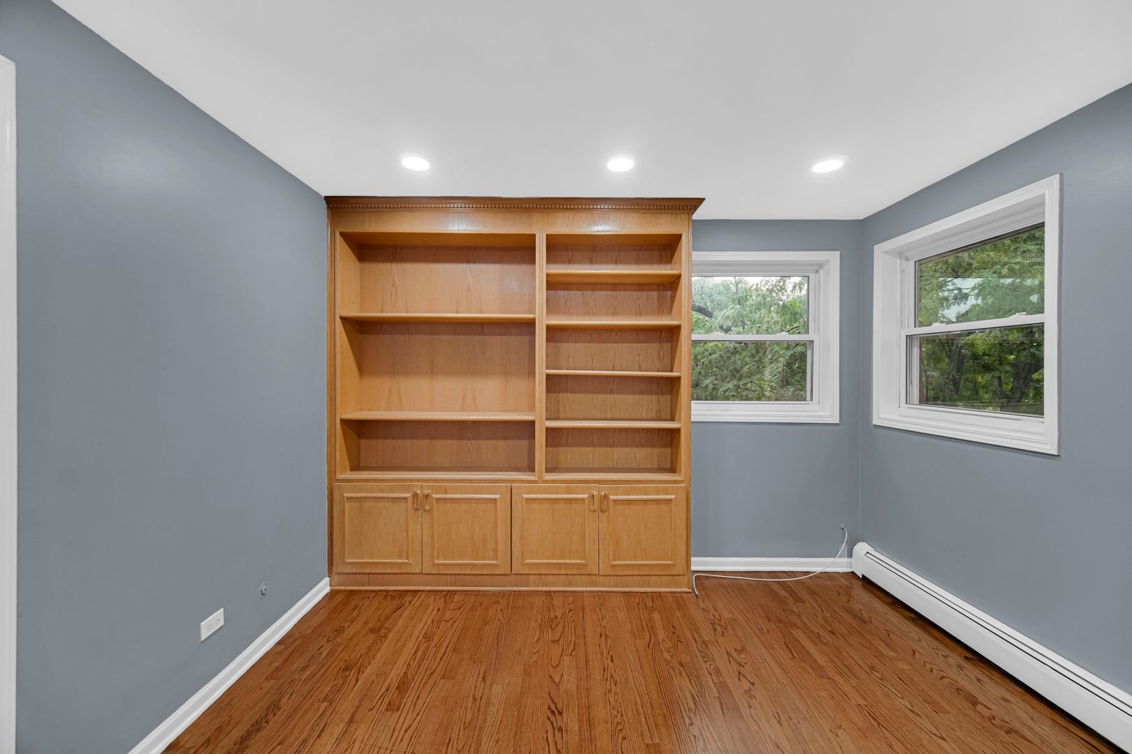 5700 W Montrose Avenue 3d Property Photo 17