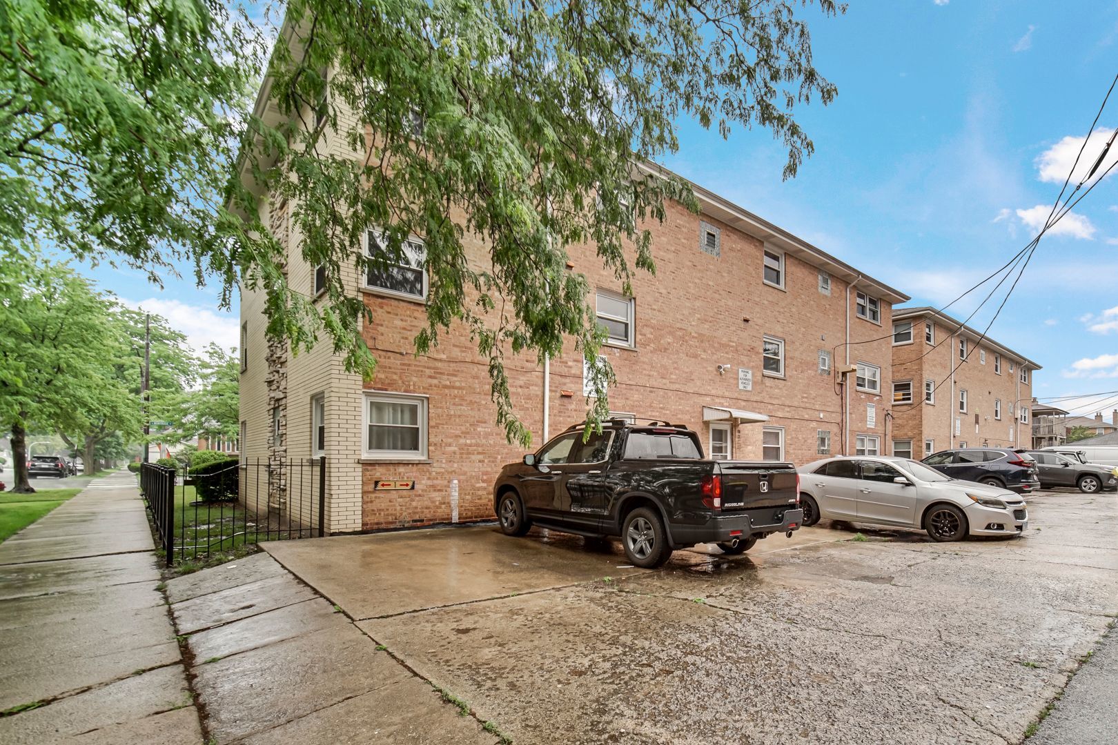 5700 W Montrose Avenue 3d Property Photo 21