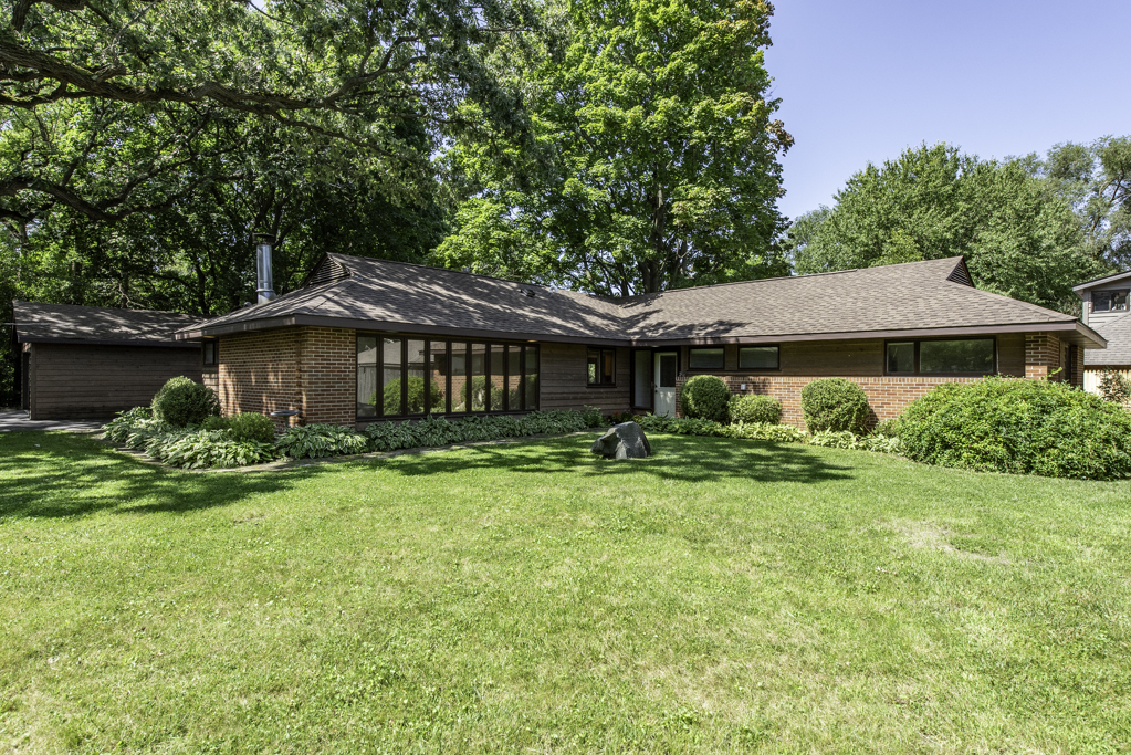 37696 N North Avenue Property Photo 1